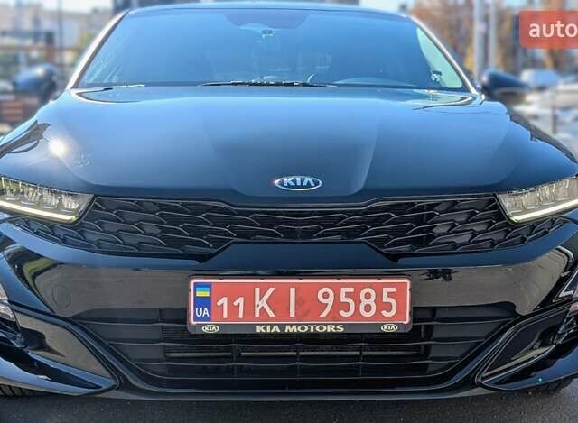 Чорний Кіа K5, об'ємом двигуна 2 л та пробігом 154 тис. км за 19500 $, фото 5 на Automoto.ua