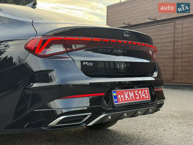 Черный Киа K5, объемом двигателя 2 л и пробегом 137 тыс. км за 22900 $, фото 12 на Automoto.ua