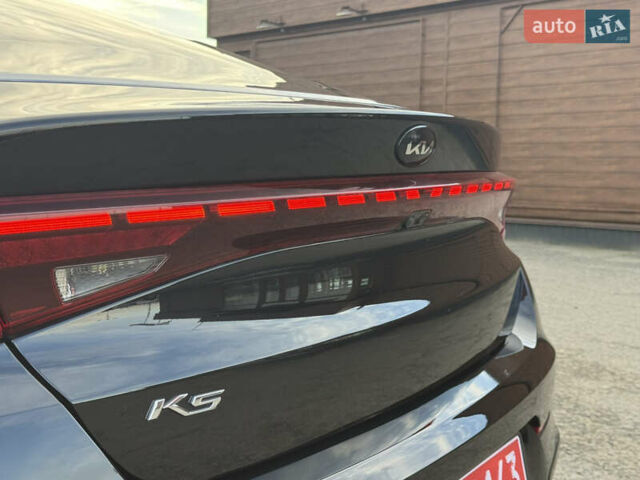 Черный Киа K5, объемом двигателя 2 л и пробегом 137 тыс. км за 22900 $, фото 13 на Automoto.ua