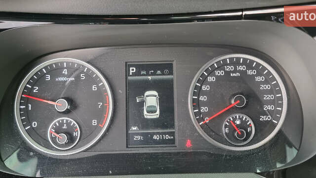 Чорний Кіа K5, об'ємом двигуна 2 л та пробігом 40 тис. км за 22000 $, фото 8 на Automoto.ua