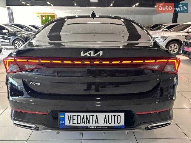 Черный Киа K5, объемом двигателя 2 л и пробегом 171 тыс. км за 21900 $, фото 4 на Automoto.ua