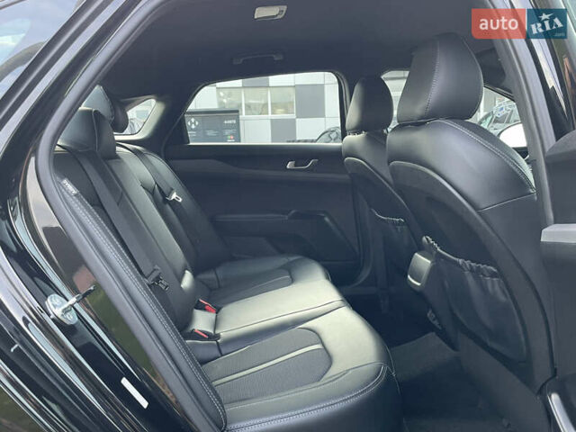 Черный Киа K5, объемом двигателя 1.6 л и пробегом 7 тыс. км за 23199 $, фото 50 на Automoto.ua