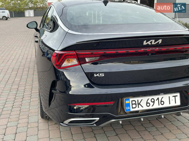 Черный Киа K5, объемом двигателя 1.6 л и пробегом 7 тыс. км за 23199 $, фото 20 на Automoto.ua