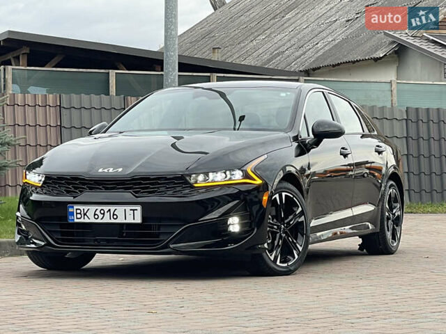 Черный Киа K5, объемом двигателя 1.6 л и пробегом 7 тыс. км за 23199 $, фото 16 на Automoto.ua