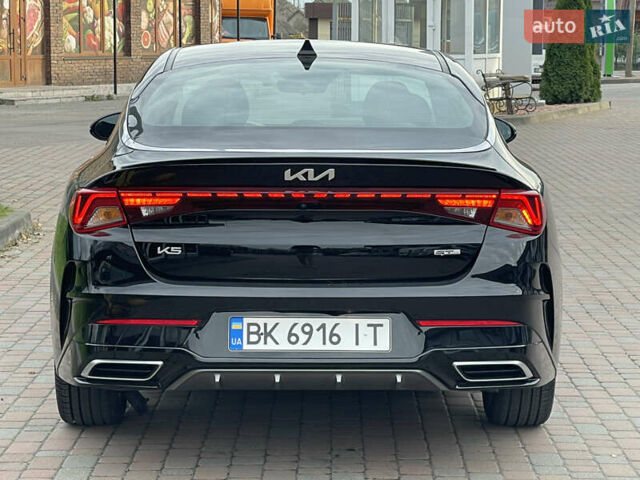 Черный Киа K5, объемом двигателя 1.6 л и пробегом 7 тыс. км за 23199 $, фото 11 на Automoto.ua