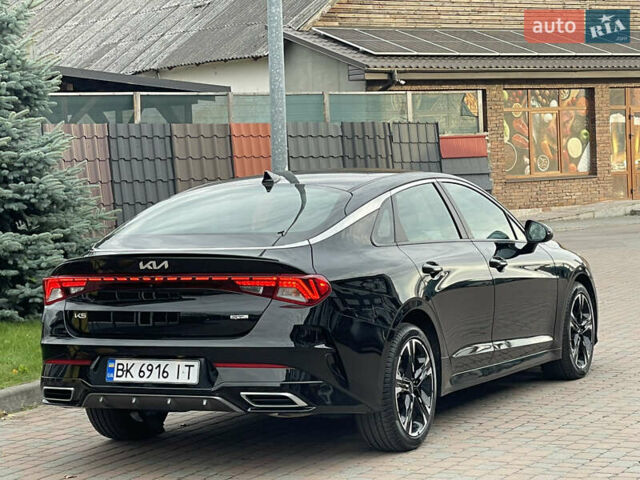 Черный Киа K5, объемом двигателя 1.6 л и пробегом 7 тыс. км за 23199 $, фото 23 на Automoto.ua