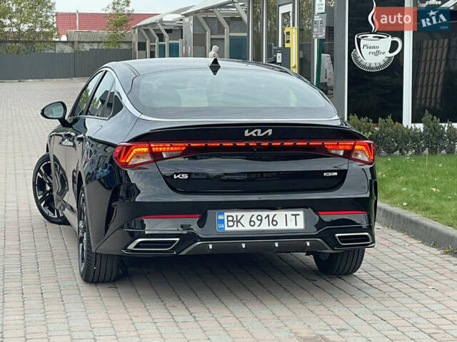 Черный Киа K5, объемом двигателя 1.6 л и пробегом 7 тыс. км за 23199 $, фото 7 на Automoto.ua