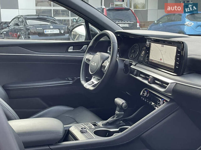 Черный Киа K5, объемом двигателя 1.6 л и пробегом 7 тыс. км за 23199 $, фото 41 на Automoto.ua