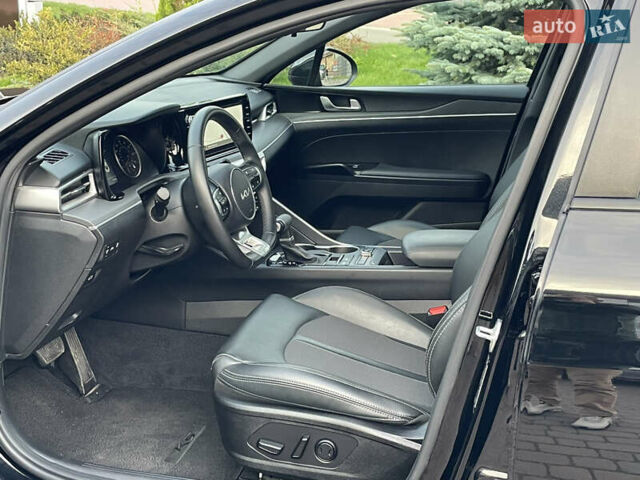 Черный Киа K5, объемом двигателя 1.6 л и пробегом 7 тыс. км за 23199 $, фото 44 на Automoto.ua