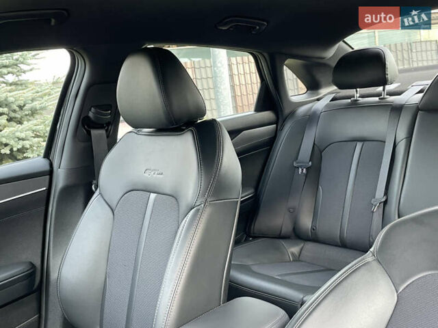 Черный Киа K5, объемом двигателя 1.6 л и пробегом 7 тыс. км за 23199 $, фото 45 на Automoto.ua