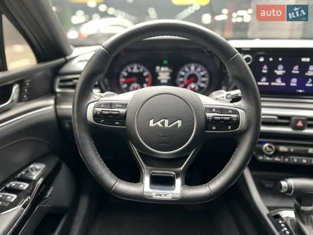 Черный Киа K5, объемом двигателя 2.5 л и пробегом 19 тыс. км за 29000 $, фото 30 на Automoto.ua