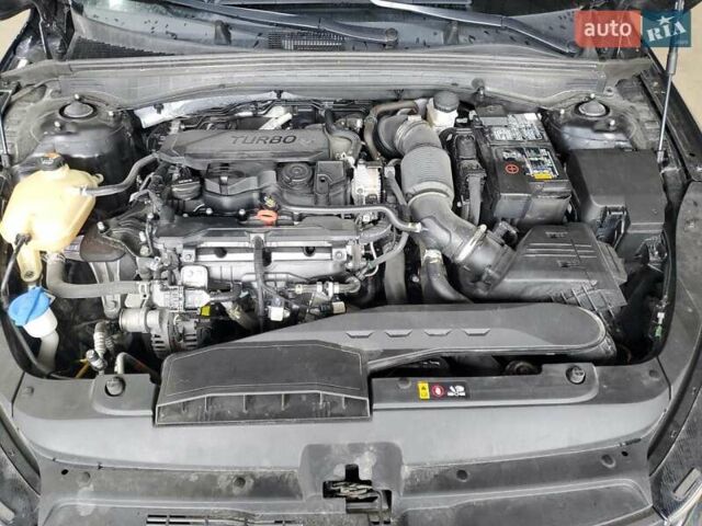 Черный Киа K5, объемом двигателя 0 л и пробегом 28 тыс. км за 5500 $, фото 10 на Automoto.ua