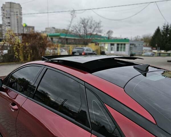 Красный Киа K5, объемом двигателя 1.6 л и пробегом 117 тыс. км за 24500 $, фото 25 на Automoto.ua