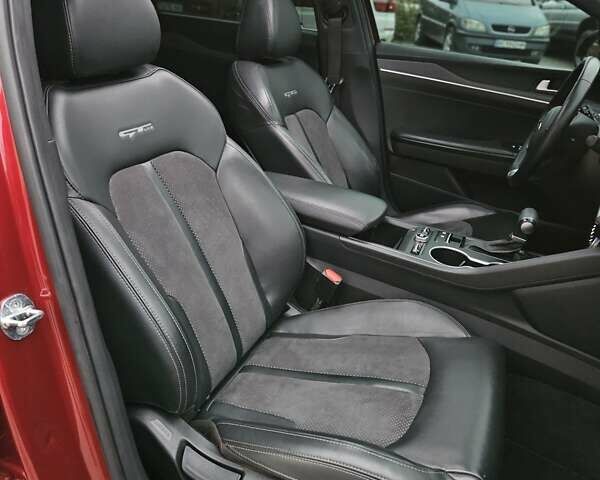 Красный Киа K5, объемом двигателя 1.6 л и пробегом 117 тыс. км за 24500 $, фото 34 на Automoto.ua