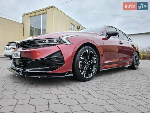 Красный Киа K5, объемом двигателя 1.6 л и пробегом 117 тыс. км за 24500 $, фото 8 на Automoto.ua