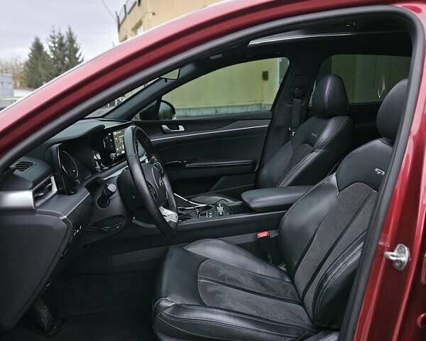 Красный Киа K5, объемом двигателя 1.6 л и пробегом 117 тыс. км за 24500 $, фото 27 на Automoto.ua