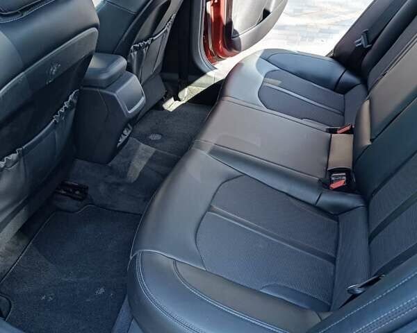 Красный Киа K5, объемом двигателя 1.59 л и пробегом 10 тыс. км за 24000 $, фото 6 на Automoto.ua