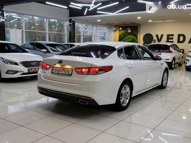 Кіа K5, об'ємом двигуна 2 л та пробігом 173 тис. км за 12000 $, фото 3 на Automoto.ua