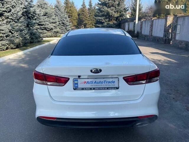 Киа K5, объемом двигателя 2 л и пробегом 313 тыс. км за 11290 $, фото 1 на Automoto.ua