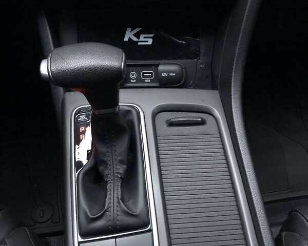 Киа K5, объемом двигателя 2 л и пробегом 424 тыс. км за 10990 $, фото 13 на Automoto.ua