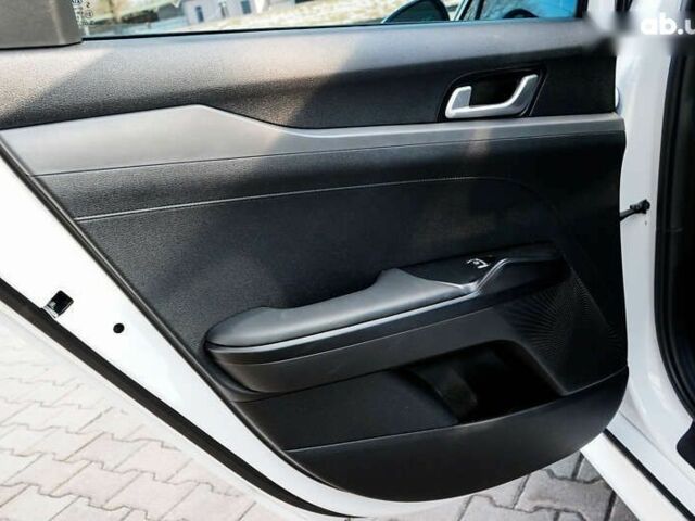 Киа K5, объемом двигателя 1.6 л и пробегом 12 тыс. км за 22750 $, фото 26 на Automoto.ua