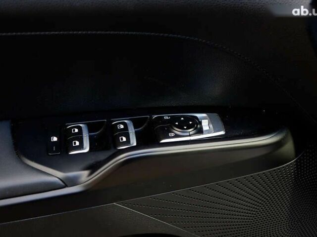 Киа K5, объемом двигателя 1.6 л и пробегом 12 тыс. км за 22750 $, фото 12 на Automoto.ua