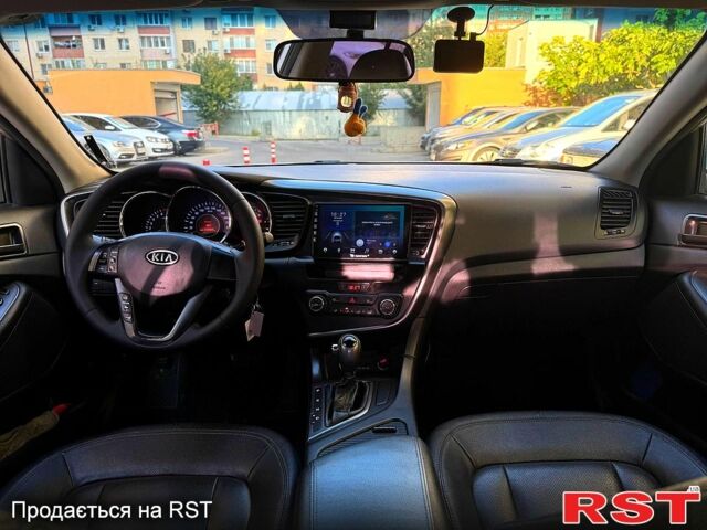 Киа K5, объемом двигателя 2 л и пробегом 215 тыс. км за 9500 $, фото 1 на Automoto.ua