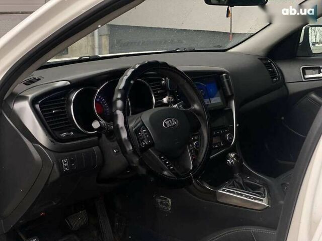 Киа K5, объемом двигателя 2 л и пробегом 307 тыс. км за 9290 $, фото 16 на Automoto.ua
