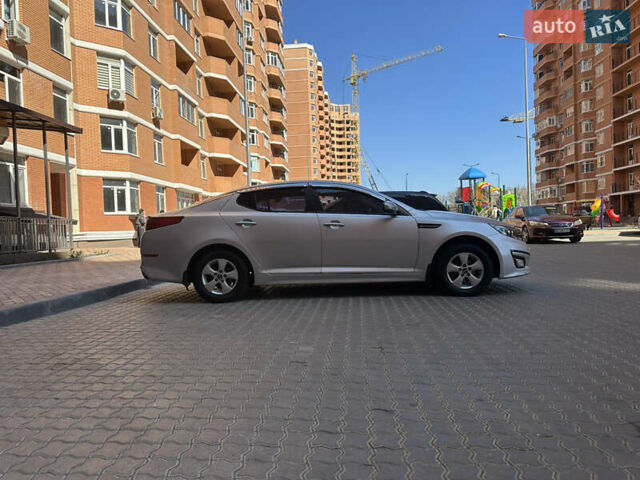 Киа K5, объемом двигателя 2 л и пробегом 500 тыс. км за 7700 $, фото 4 на Automoto.ua