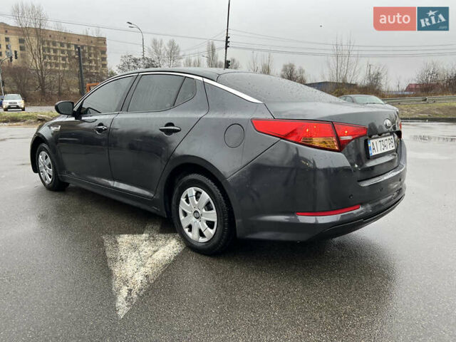 Киа K5, объемом двигателя 2 л и пробегом 375 тыс. км за 7800 $, фото 6 на Automoto.ua