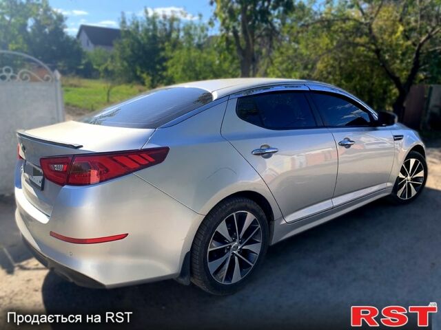 Кіа K5, об'ємом двигуна 2 л та пробігом 198 тис. км за 8200 $, фото 3 на Automoto.ua