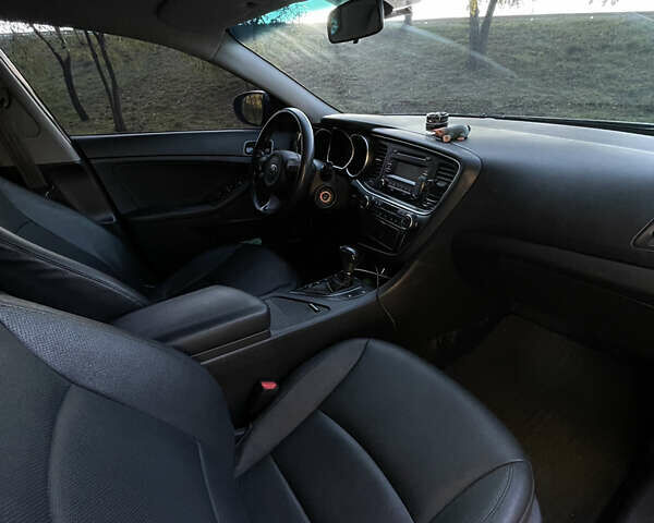 Киа K5, объемом двигателя 2 л и пробегом 370 тыс. км за 10000 $, фото 10 на Automoto.ua