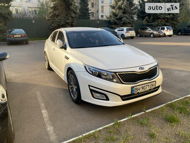 Кіа K5, об'ємом двигуна 2 л та пробігом 241 тис. км за 10900 $, фото 2 на Automoto.ua