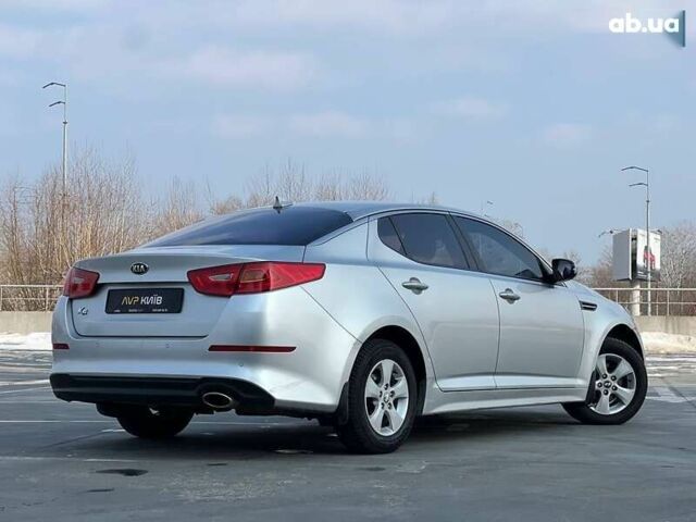 Киа K5, объемом двигателя 2 л и пробегом 216 тыс. км за 7600 $, фото 8 на Automoto.ua