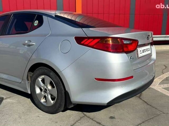 Киа K5, объемом двигателя 2 л и пробегом 225 тыс. км за 9490 $, фото 5 на Automoto.ua