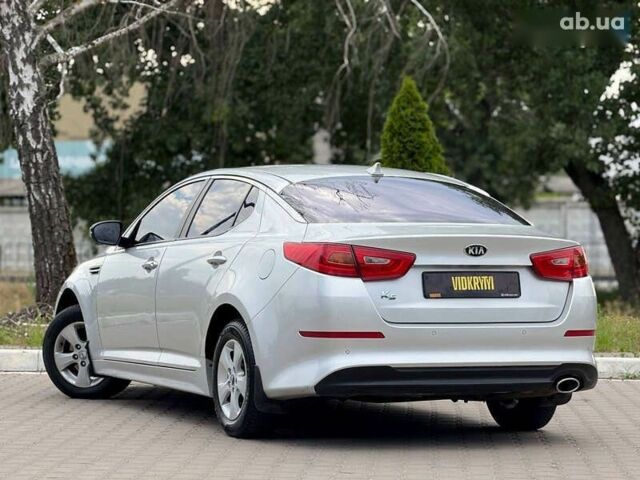 Кіа K5, об'ємом двигуна 2 л та пробігом 218 тис. км за 8350 $, фото 12 на Automoto.ua