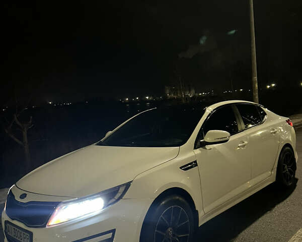 Киа K5, объемом двигателя 2 л и пробегом 132 тыс. км за 11200 $, фото 1 на Automoto.ua