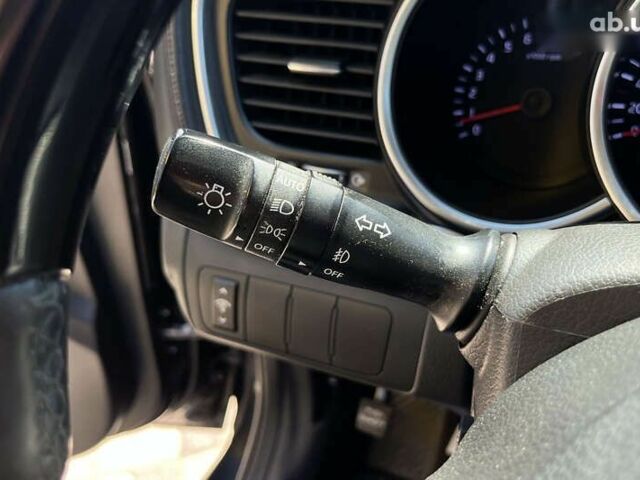 Киа K5, объемом двигателя 2 л и пробегом 263 тыс. км за 10200 $, фото 24 на Automoto.ua