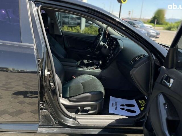 Киа K5, объемом двигателя 2 л и пробегом 263 тыс. км за 10200 $, фото 11 на Automoto.ua