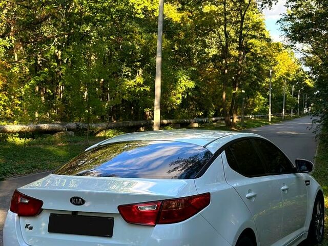 Киа K5, объемом двигателя 2 л и пробегом 258 тыс. км за 9000 $, фото 2 на Automoto.ua