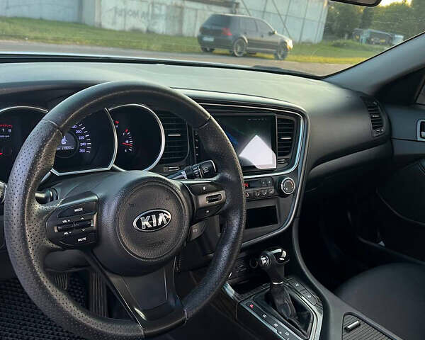 Киа K5, объемом двигателя 2 л и пробегом 190 тыс. км за 11700 $, фото 4 на Automoto.ua