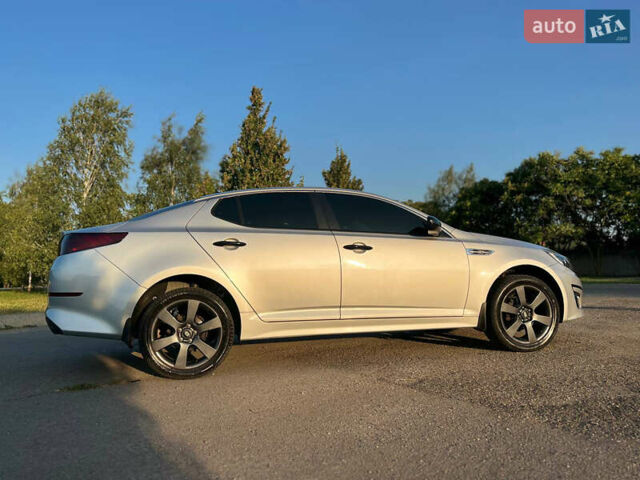 Киа K5, объемом двигателя 2 л и пробегом 190 тыс. км за 11700 $, фото 2 на Automoto.ua