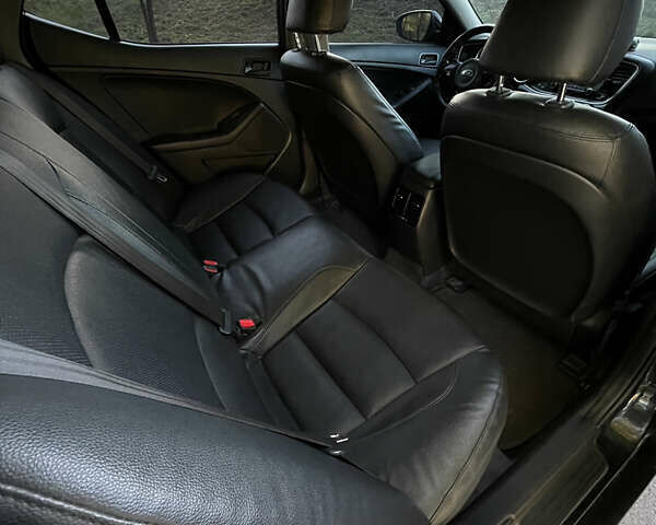 Киа K5, объемом двигателя 2 л и пробегом 370 тыс. км за 10000 $, фото 11 на Automoto.ua
