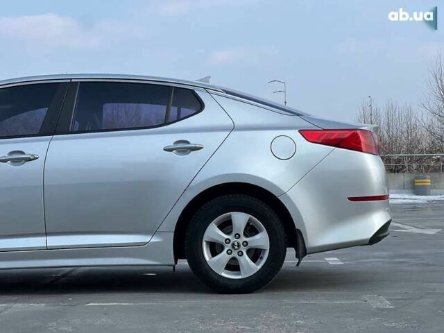 Киа K5, объемом двигателя 2 л и пробегом 216 тыс. км за 7600 $, фото 2 на Automoto.ua