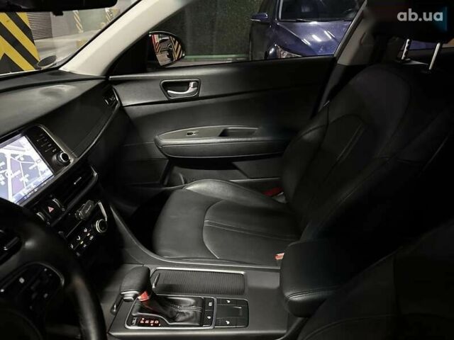 Киа K5, объемом двигателя 0 л и пробегом 200 тыс. км за 12700 $, фото 20 на Automoto.ua