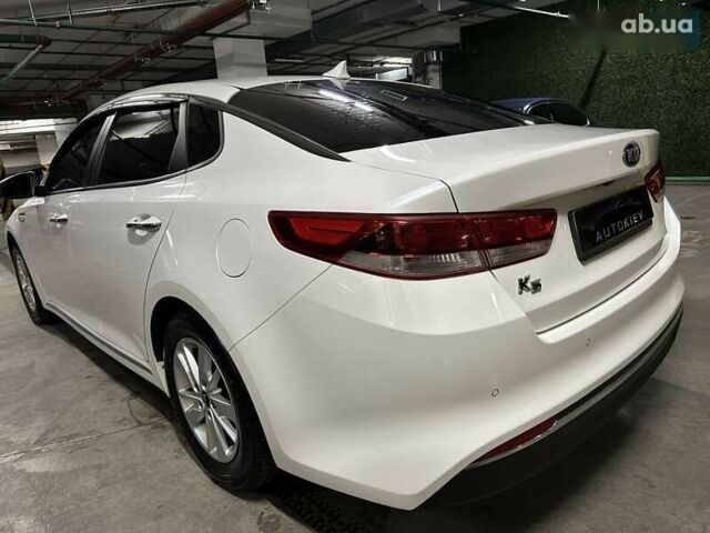 Киа K5, объемом двигателя 0 л и пробегом 200 тыс. км за 12700 $, фото 10 на Automoto.ua