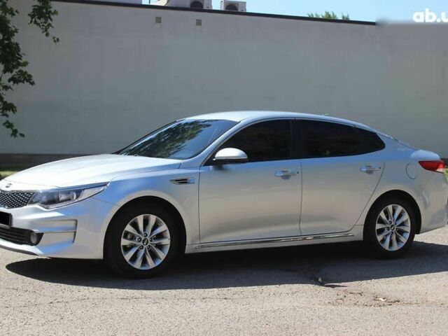Киа K5, объемом двигателя 2 л и пробегом 158 тыс. км за 14799 $, фото 3 на Automoto.ua