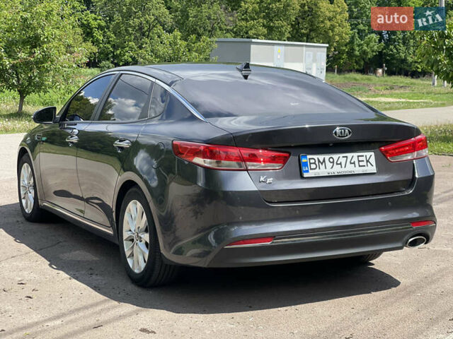 Киа K5, объемом двигателя 1.7 л и пробегом 99 тыс. км за 16999 $, фото 4 на Automoto.ua