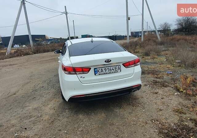 Киа K5, объемом двигателя 2 л и пробегом 400 тыс. км за 10900 $, фото 3 на Automoto.ua