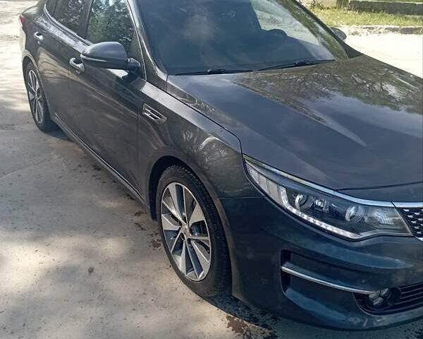 Киа K5, объемом двигателя 1.69 л и пробегом 180 тыс. км за 15500 $, фото 1 на Automoto.ua